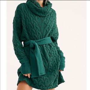 Free People green sweater mini dress size L